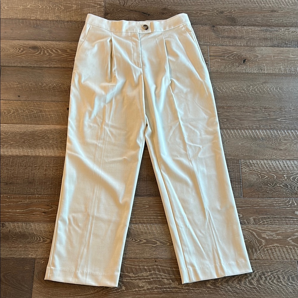 Ann Taylor pleated front Cream Trousers